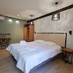 Domaine Jolidetour Climatise, Piscine Et Tennis Prives