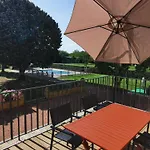 Domaine Jolidetour Climatise, Piscine Et Tennis Prives リゾート *