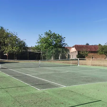 Domaine Jolidetour Climatise, Piscine Chauffee, Tennis *